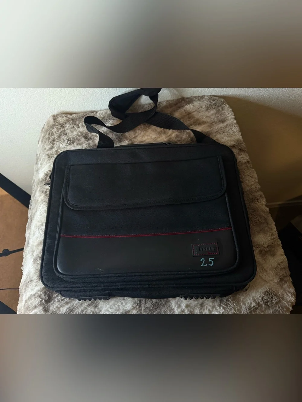 Targus Black Laptop Messenger Bag with Red Stitching Accent